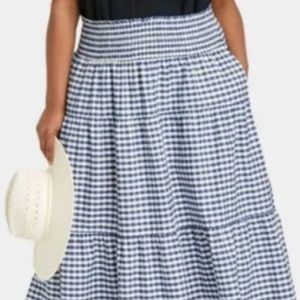 NWT Universal Threads sz 3x Plus checkered Skirt